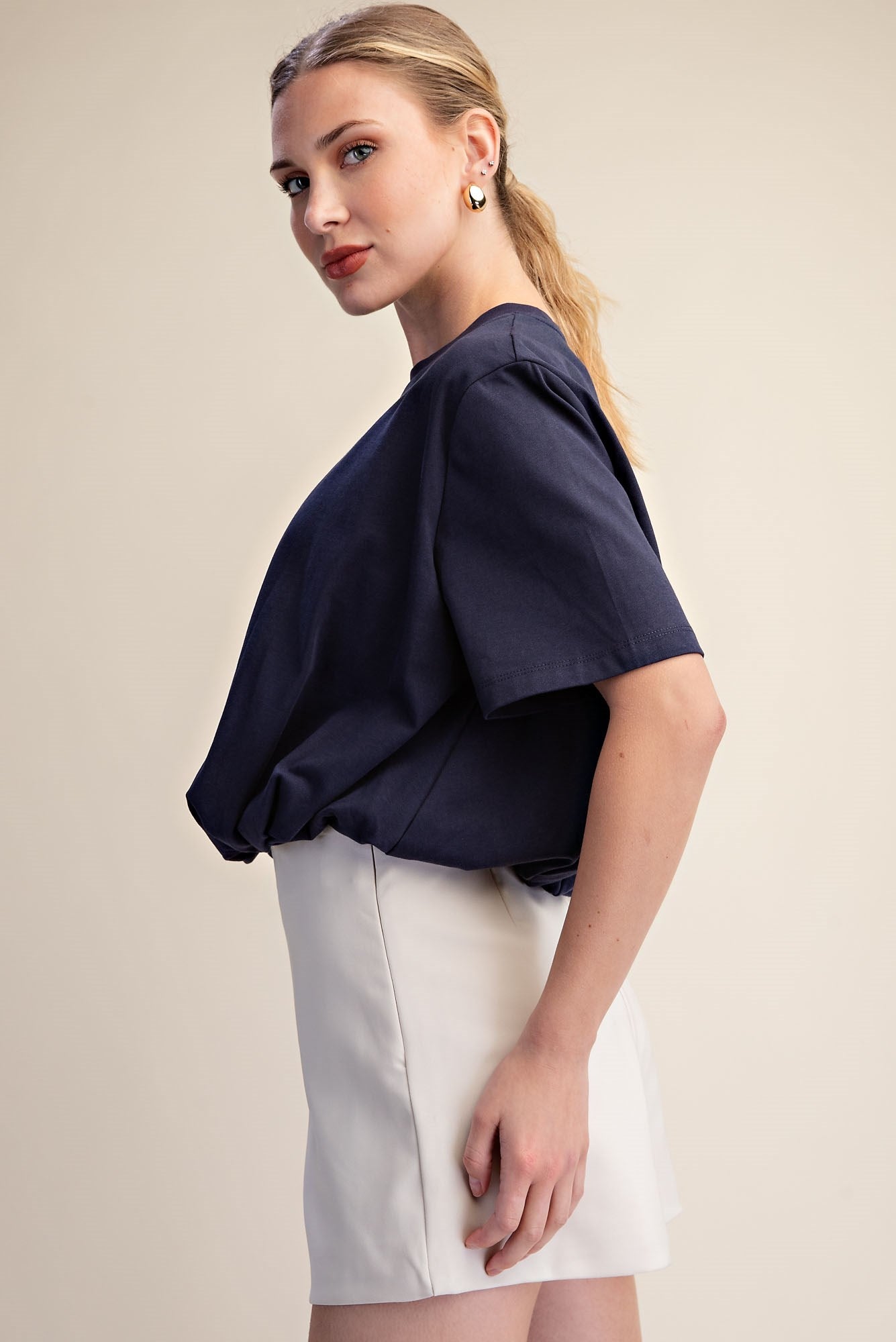 T9121 Cropper Bubble Hem Top
