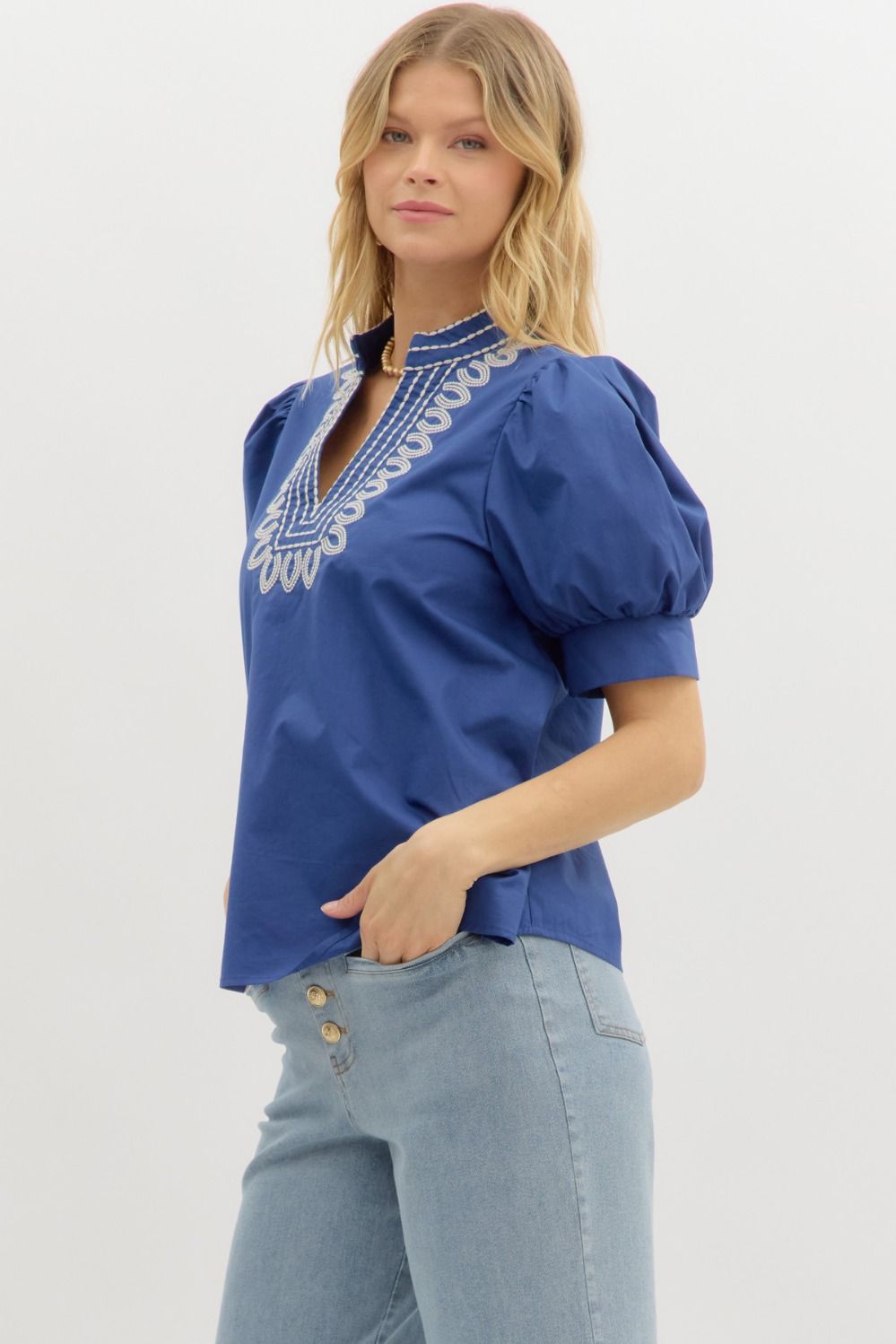 T27464 Solid Puff Sleeve Top