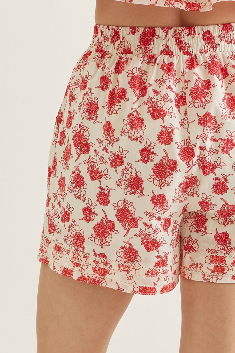 P31630 Floral Print Shorts