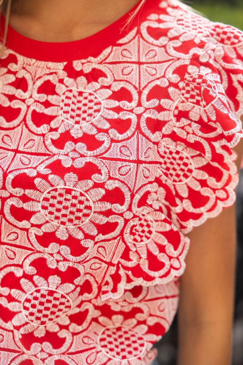 36693 Floral Embroidered Top
