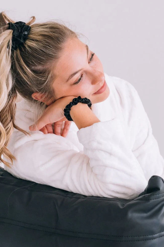 TELETIES Small Silk Scrunchies