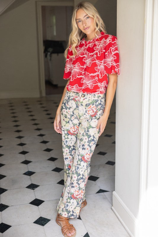 36820 Floral Embroidered Top