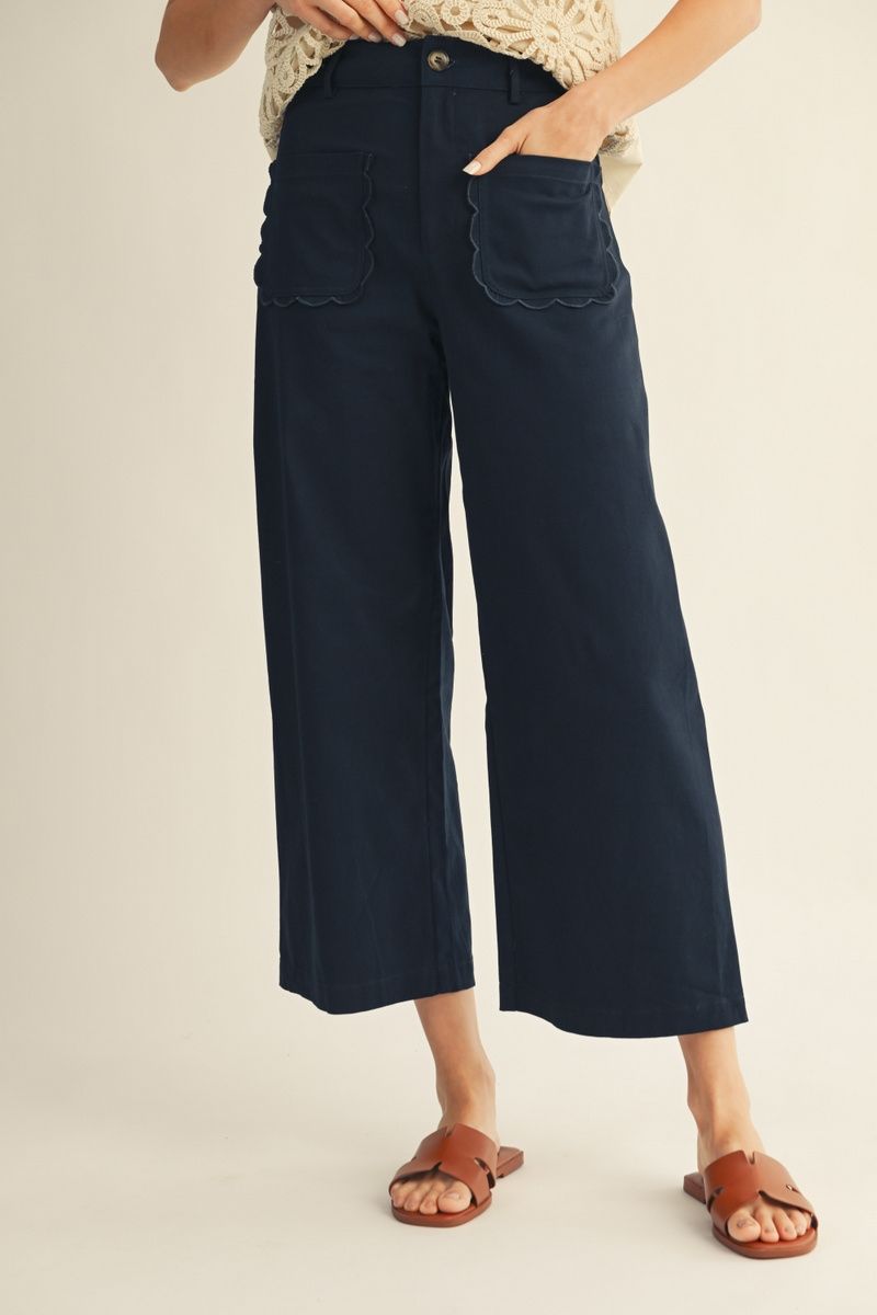 H50021 Scallop Pocket Detail Wide Leg Pants