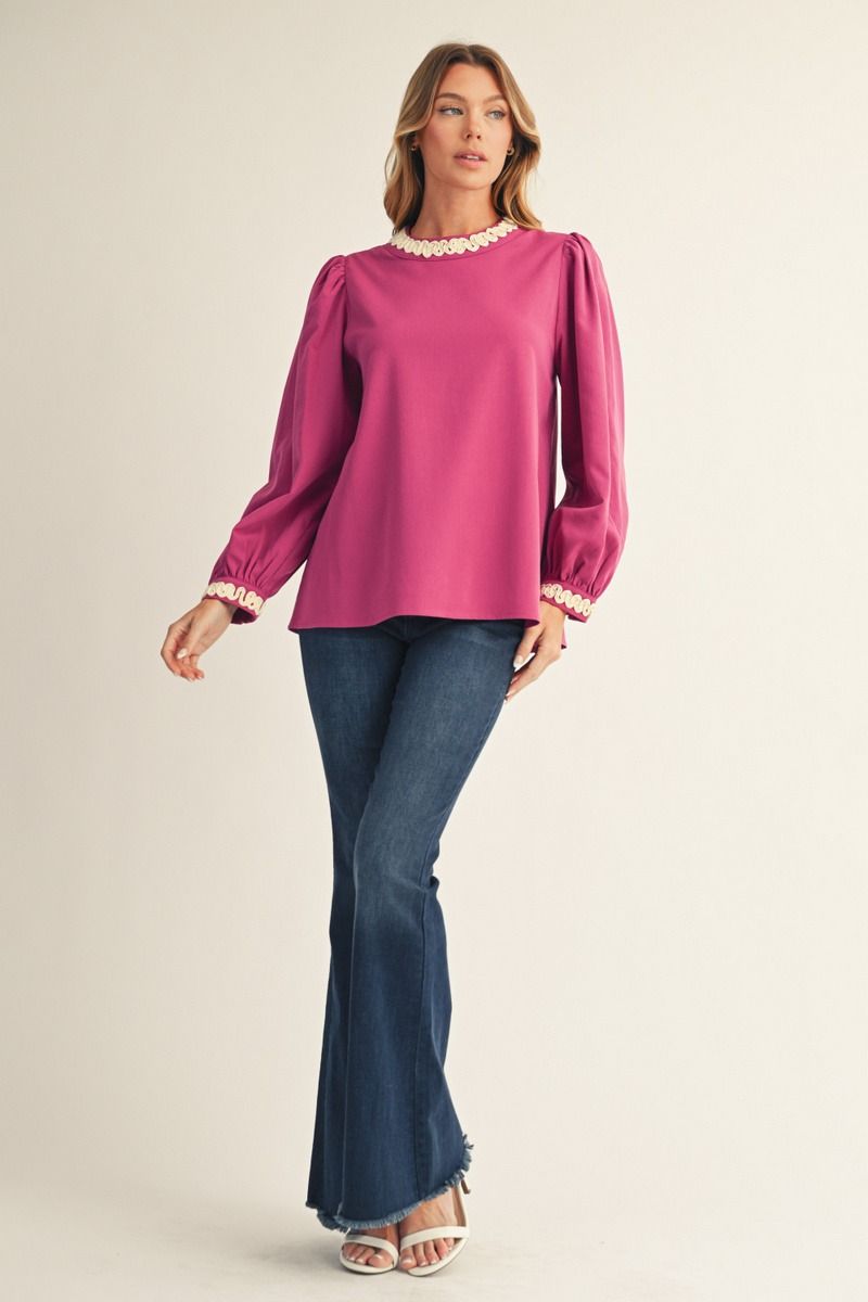 B50109 Crinkle Fabric Top