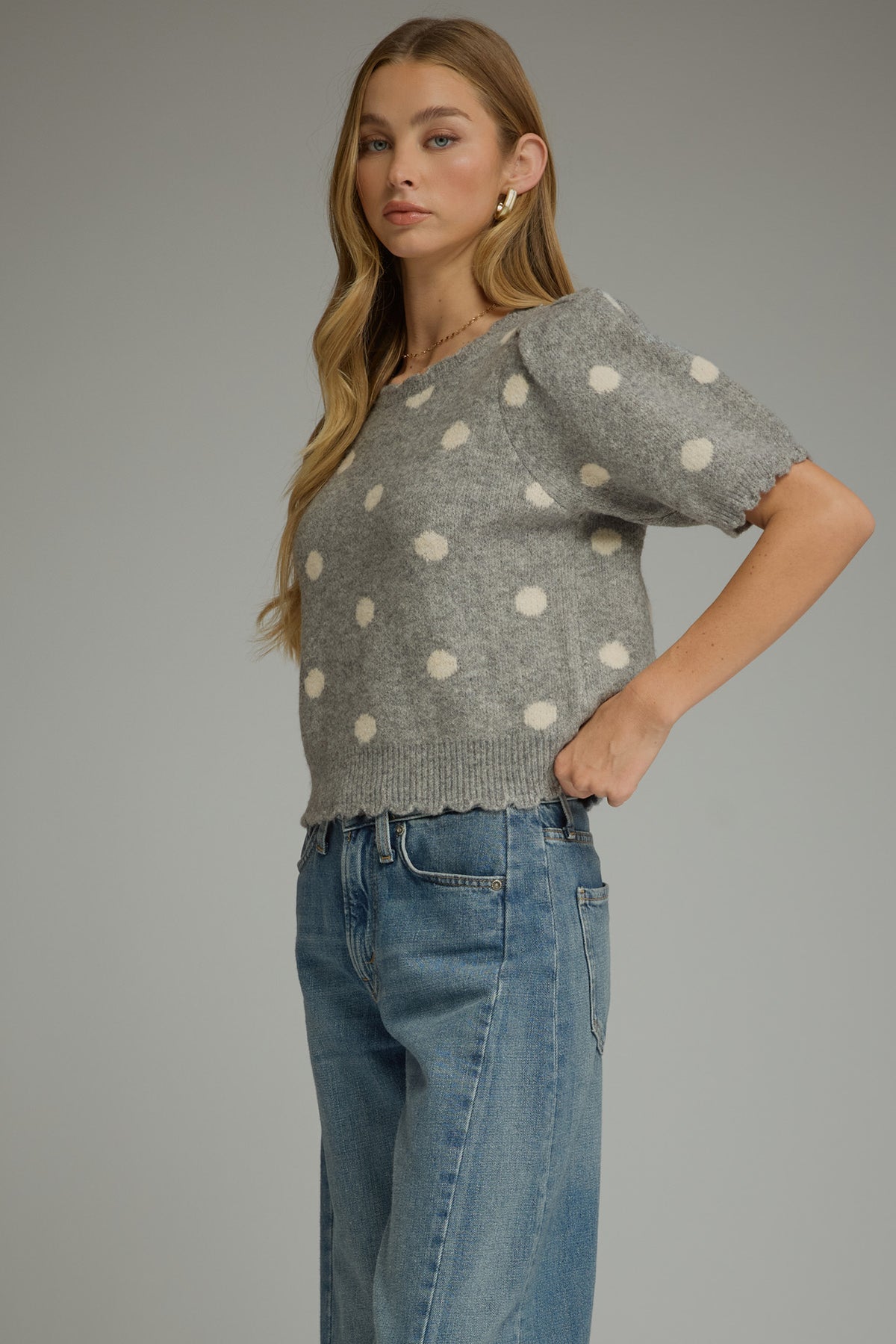 T32060 Polka Dot Scallop Trim Top