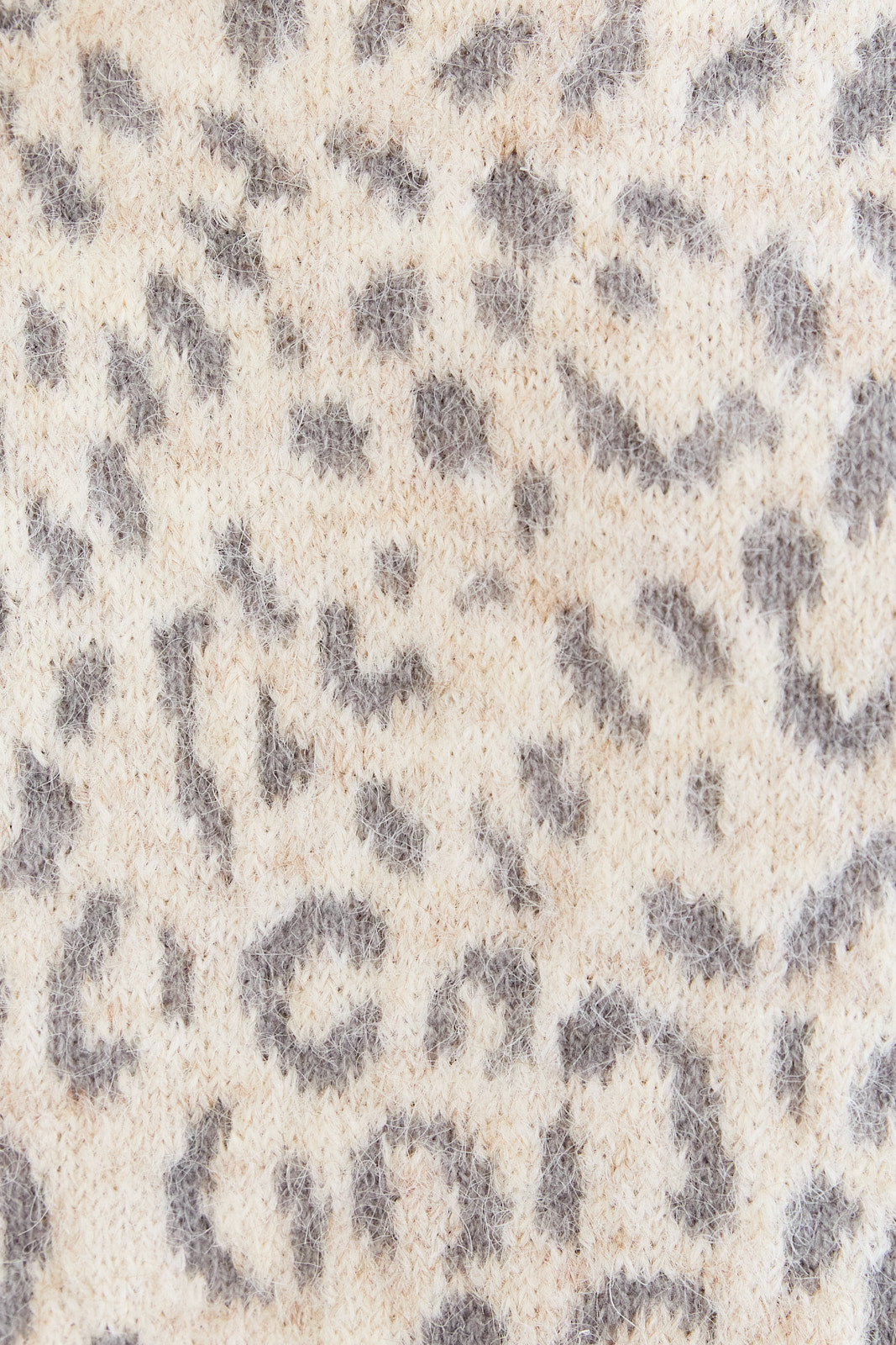 GWT1280 Animal Print Sweater