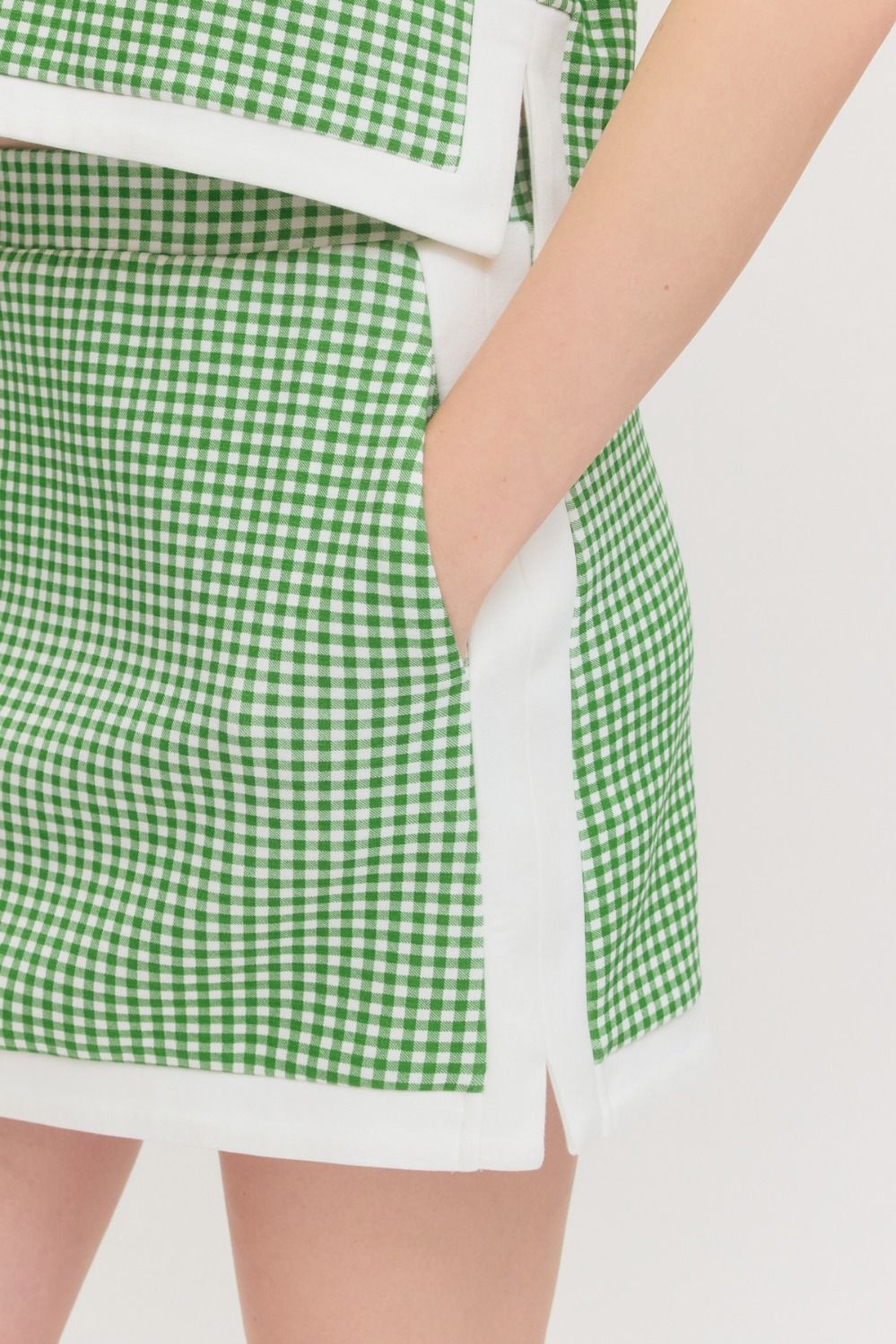 S31709 Gingham Mini Skirt