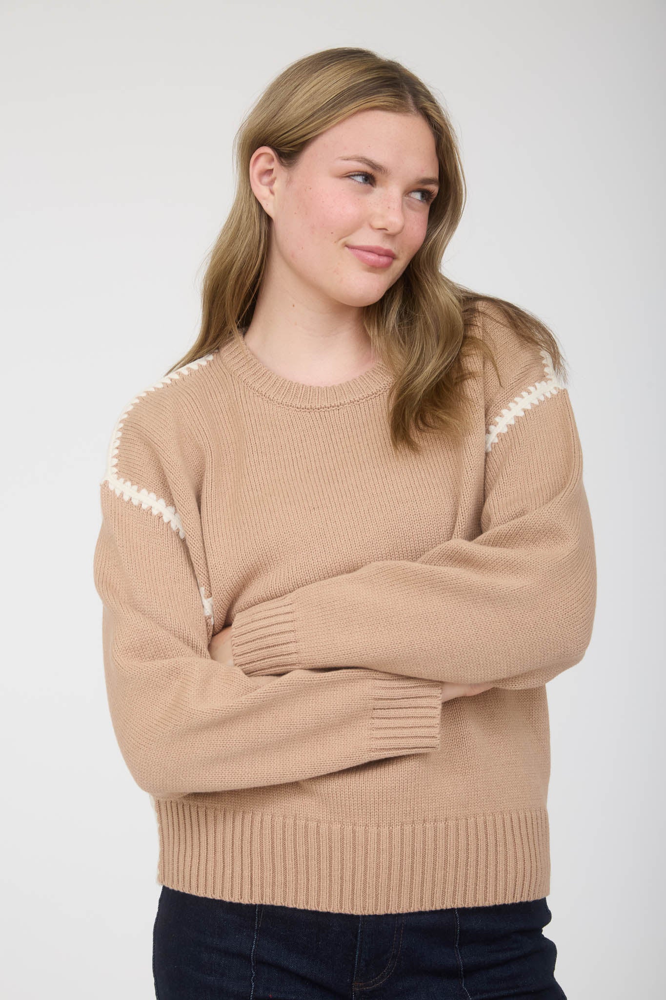 TW1987 Contrast Stitch Sweater