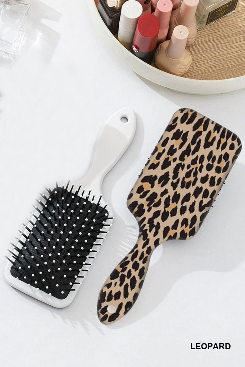 U-923C Trendy Design Large Hairbrush