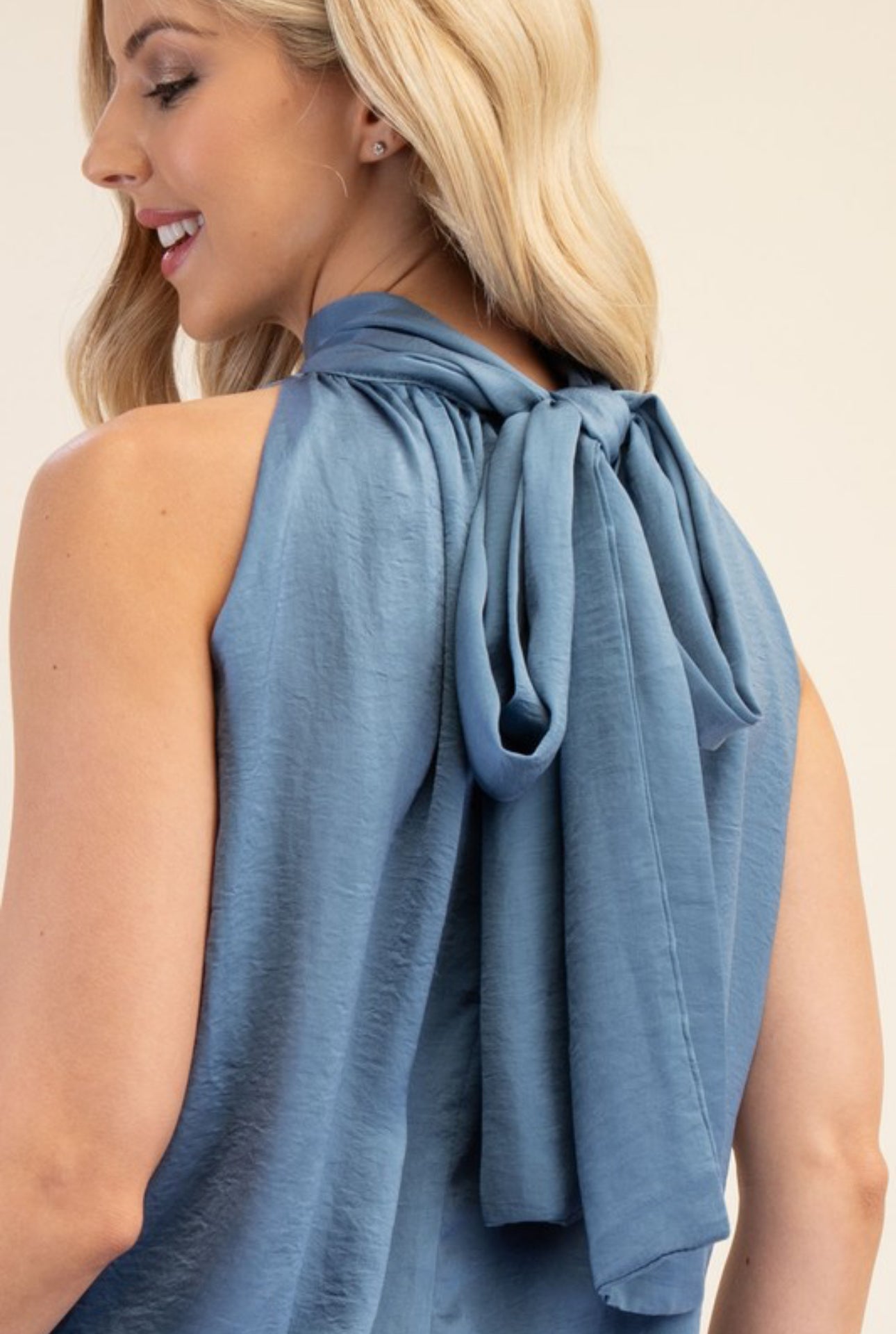 GT7544 Halter Neck Top