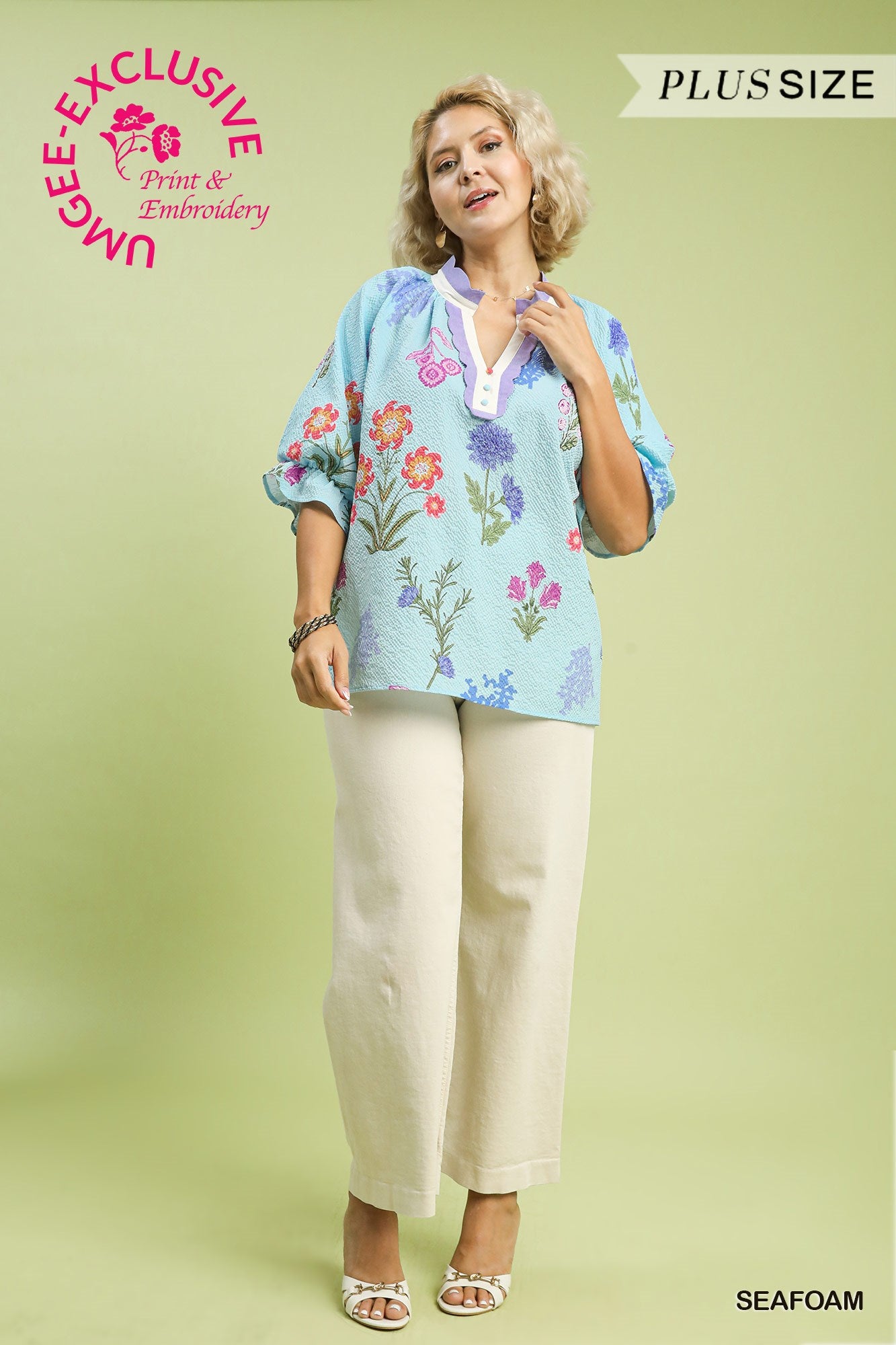 WC5762 Curvy Floral Top