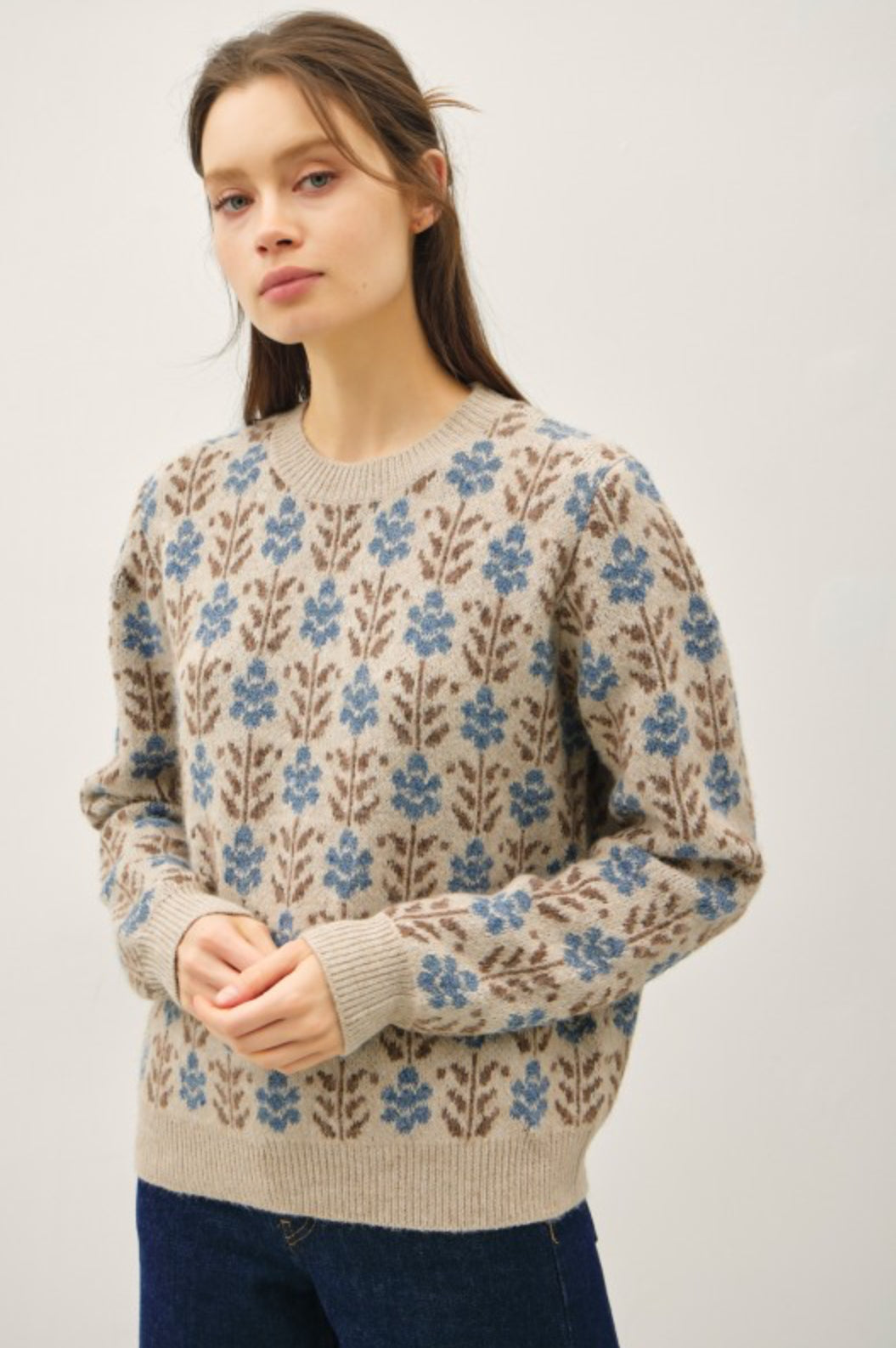 65360 Vintage Floral Jacquard Sweater