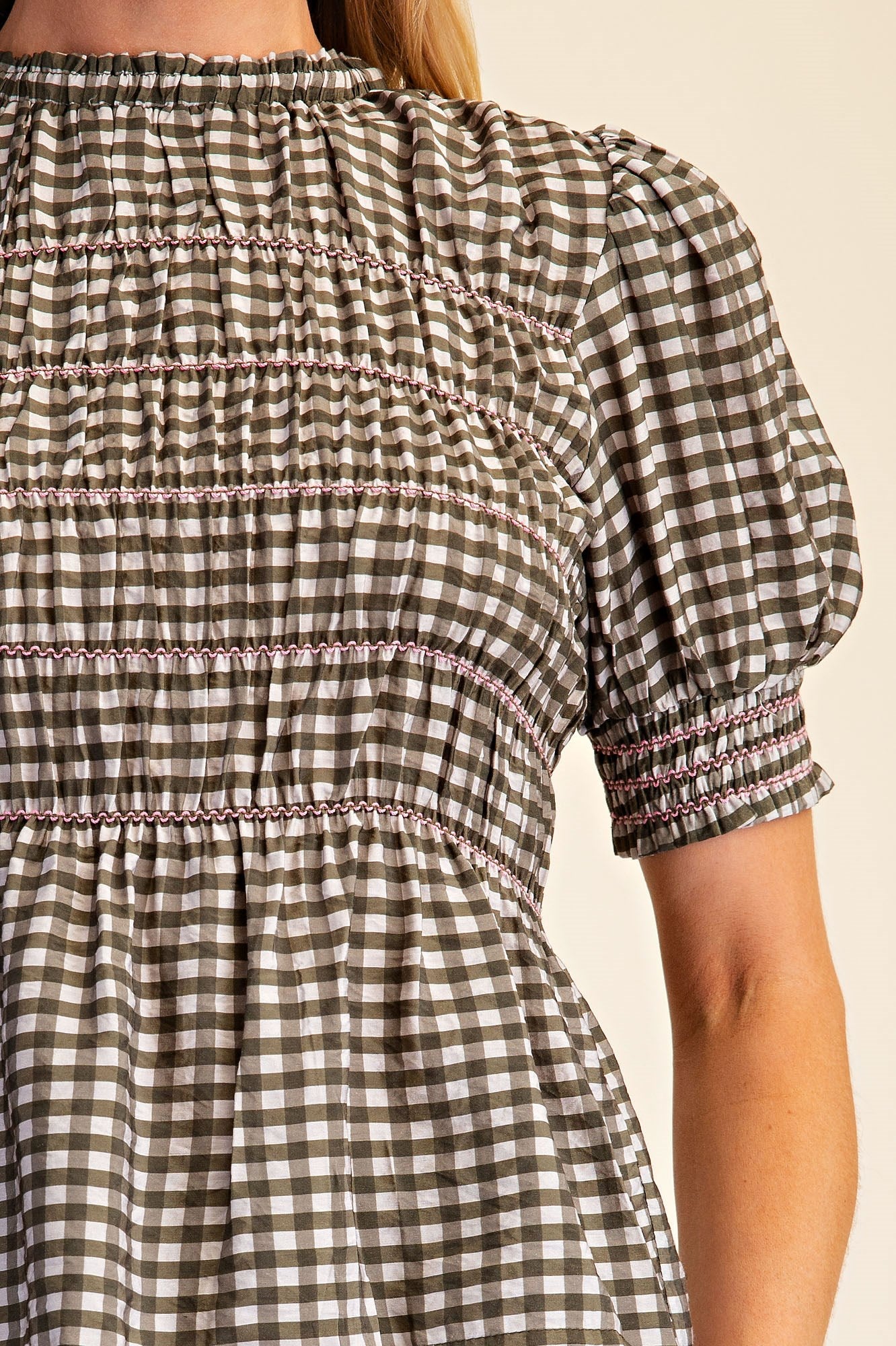 T9306 Plaid Smocked Puff Sleeve Top