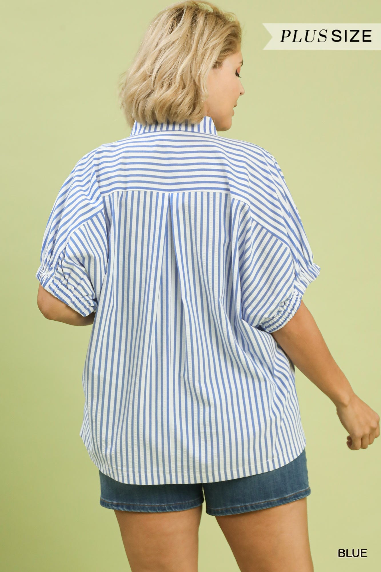WK1773 Curvy Striped Top with Lace Trim Detail