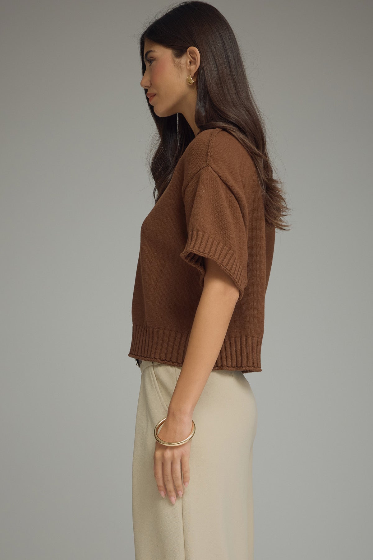 T31979 Solid Sweater Top