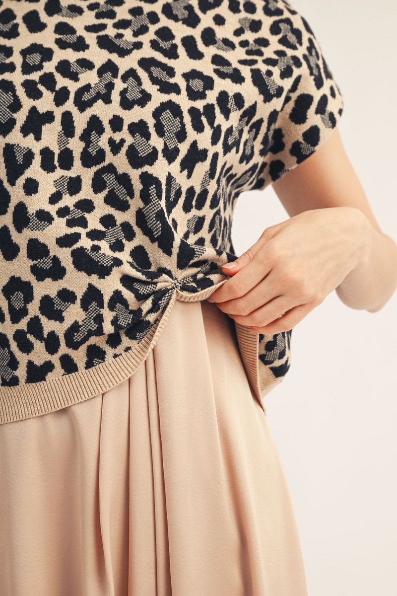 G15760-1-SWEATER Leopard Sweater Top