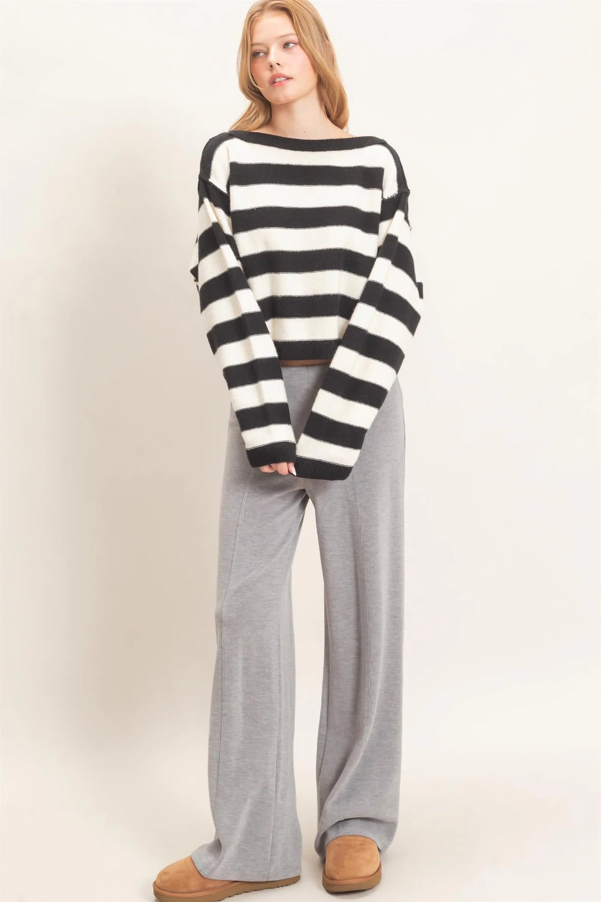 HF26E474 Striped Boat Neck Sweater