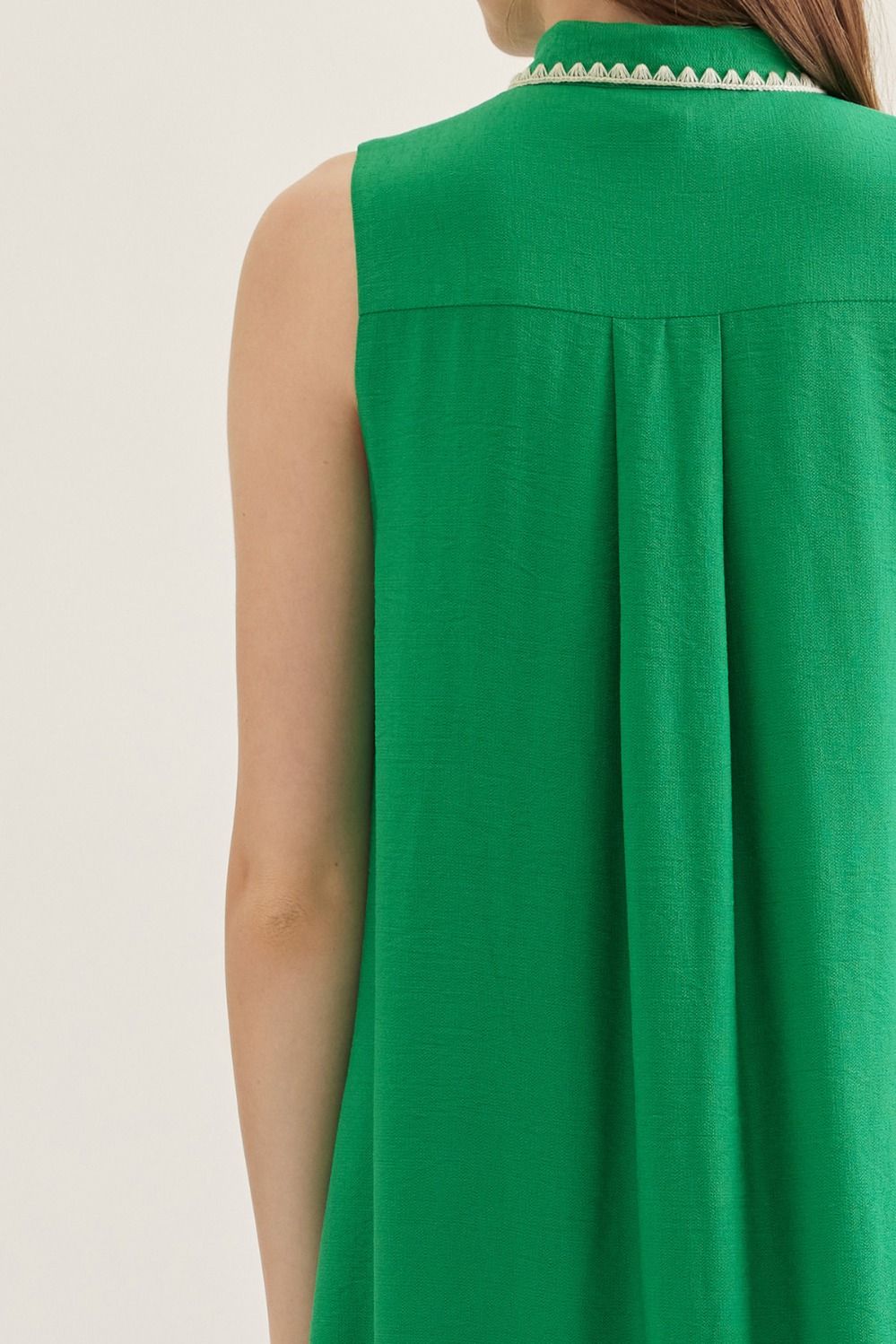 D31209 Solid Midi Dress