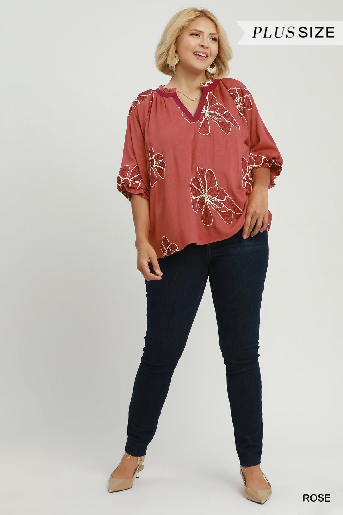 WD1147 Curvy Floral Embroidered V-Neck Top