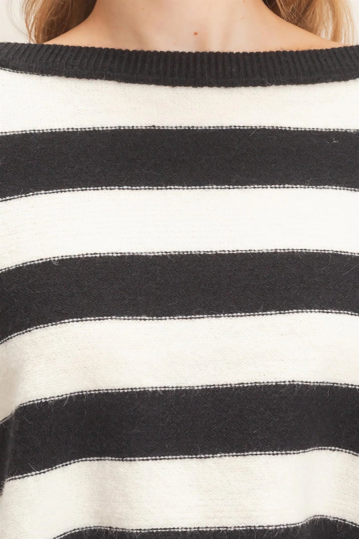 HF26E474 Striped Boat Neck Sweater