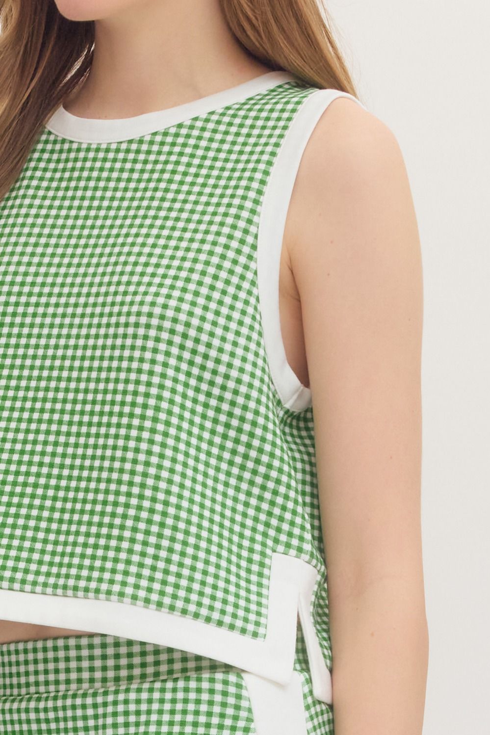 T31708 Gingham Sleeveless Top