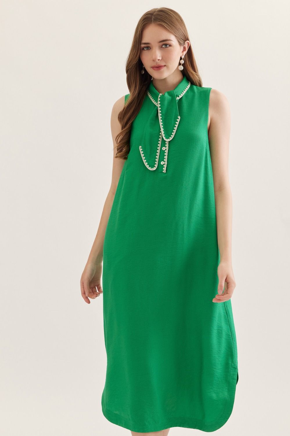 D31209 Solid Midi Dress