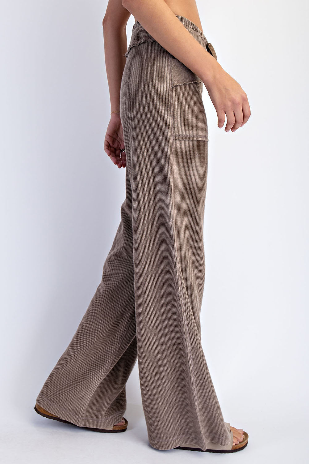P6449 Mineral Washed Honeycomb Wide Leg Pants