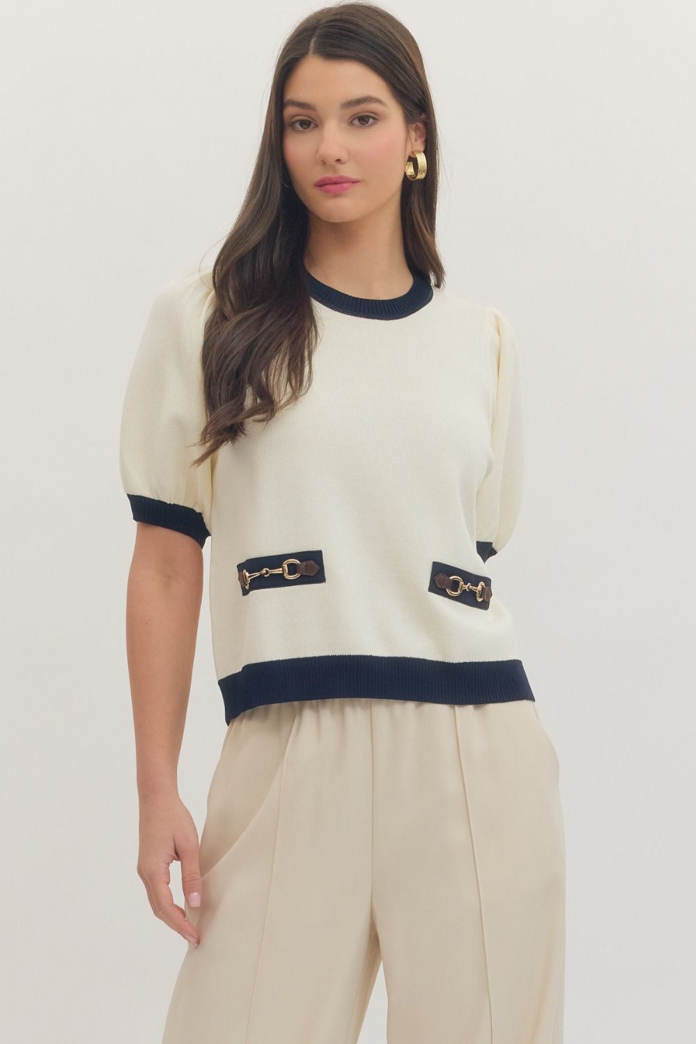 T31107 Horsebit Accent Top