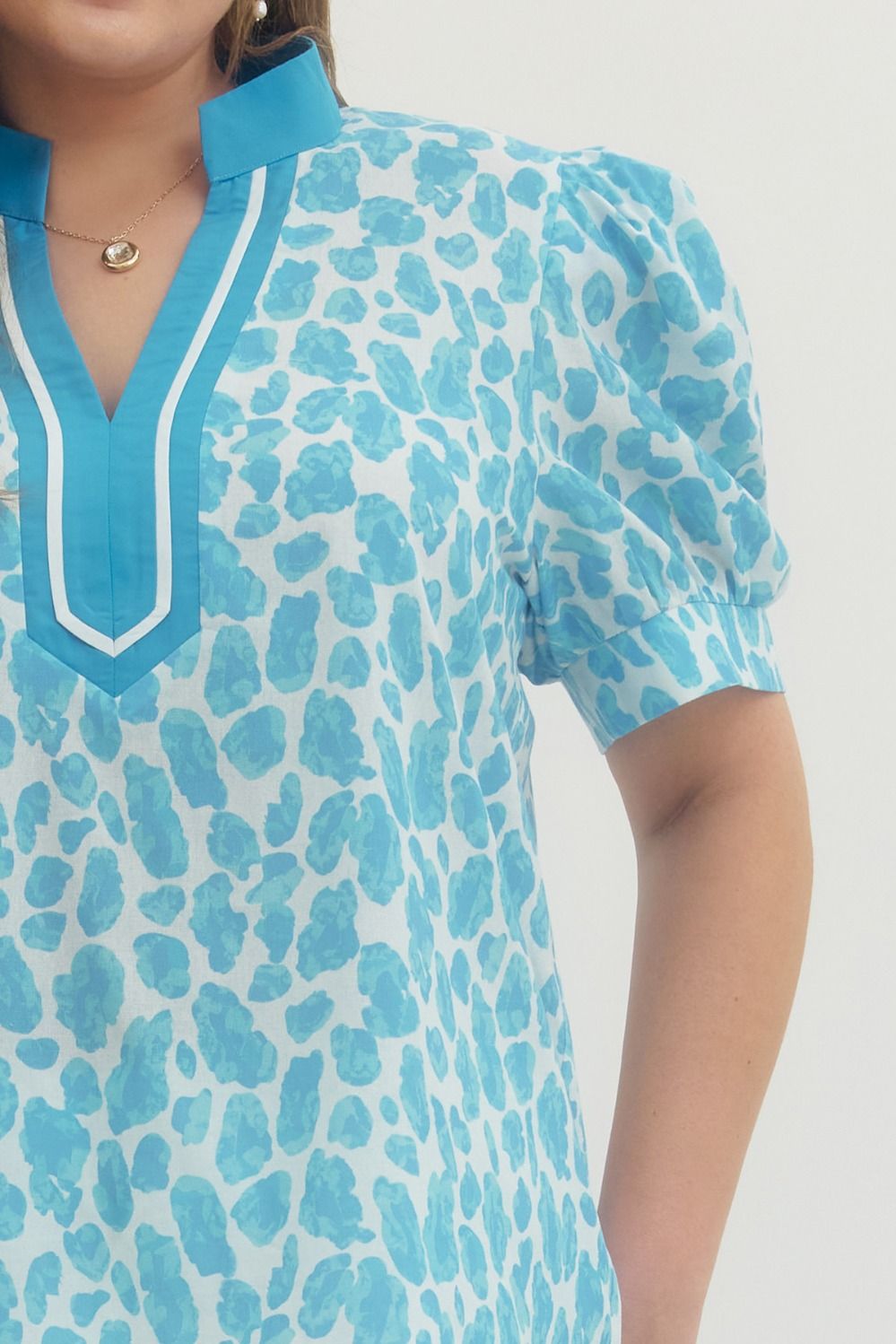T29990P Curvy Leopard Print Top