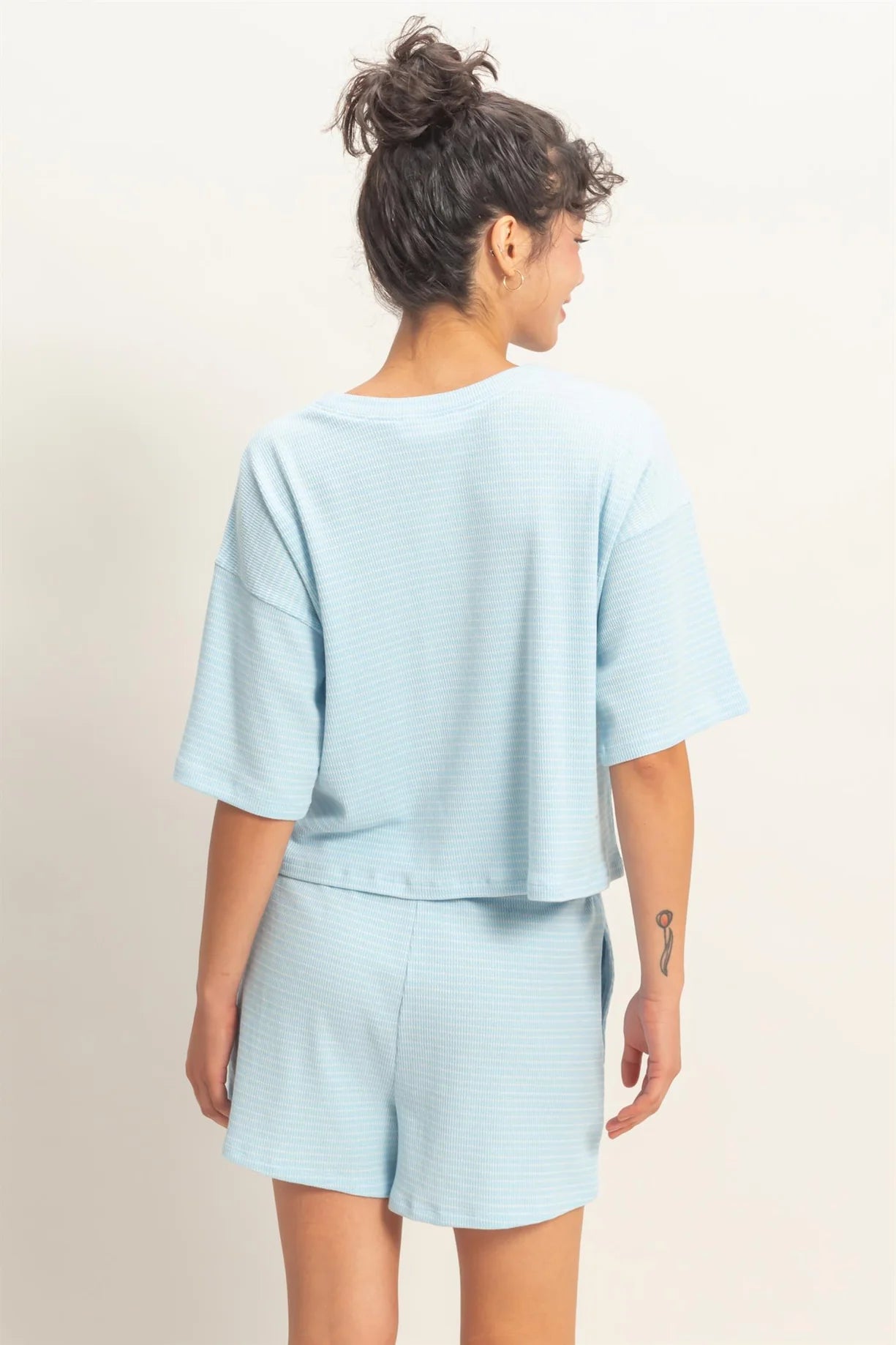 DZ26A045-SET Textured Set