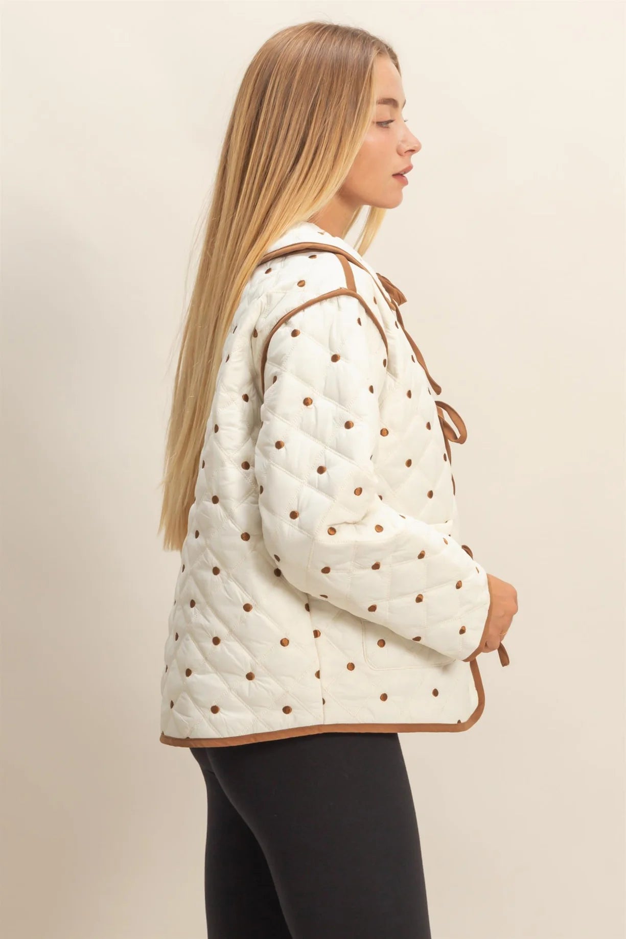 HF26A086 Polkadot Quilted Front Tie Jacket