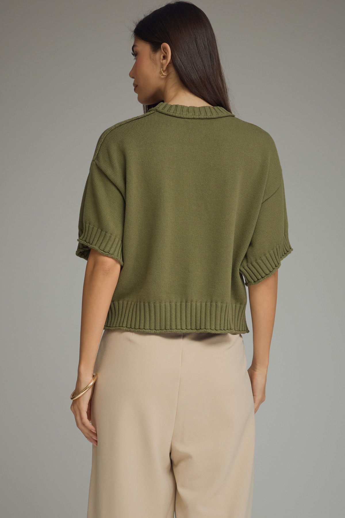 T31979 Solid Sweater Top