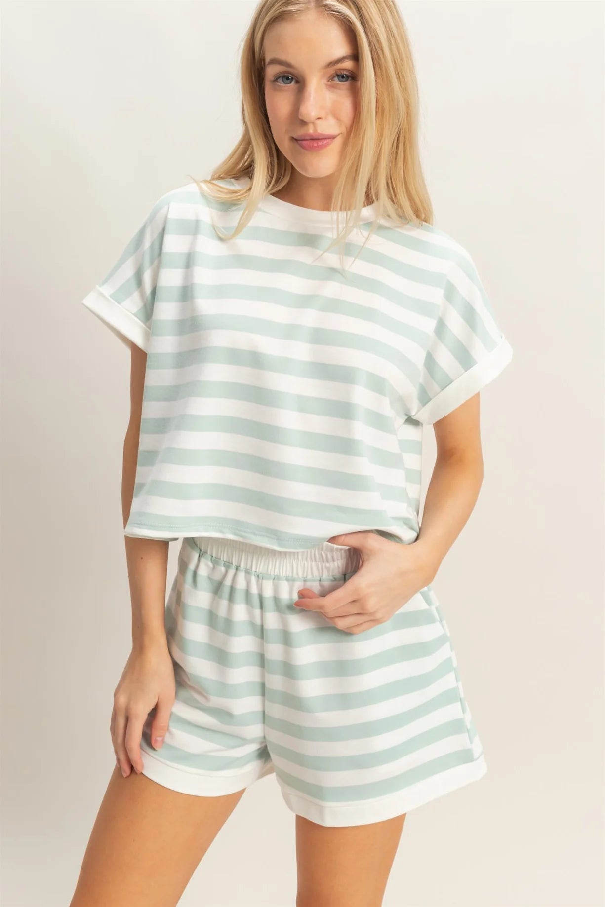 HF26C064-SET Striped Shorts Set