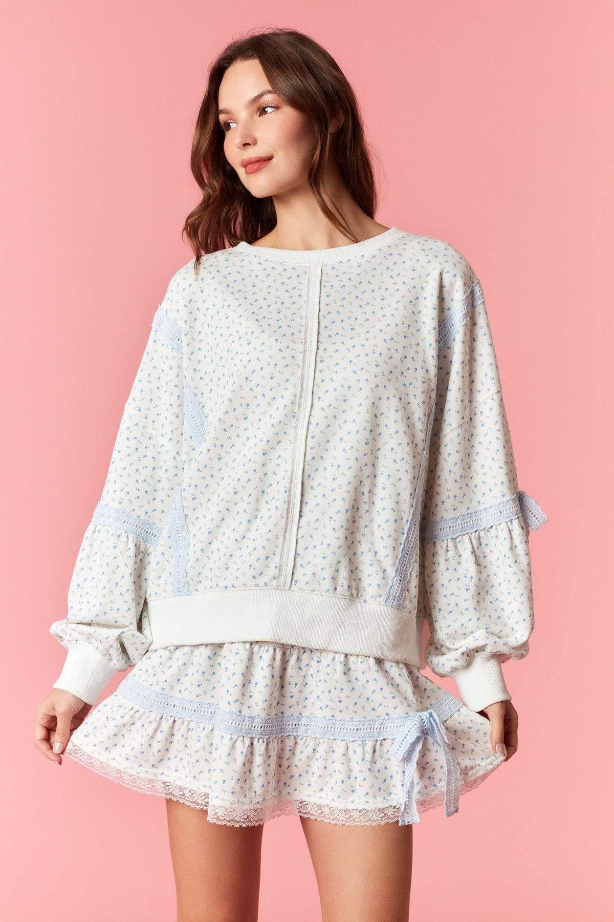 IKT200718-02 Ditsy Floral Sweatshirt