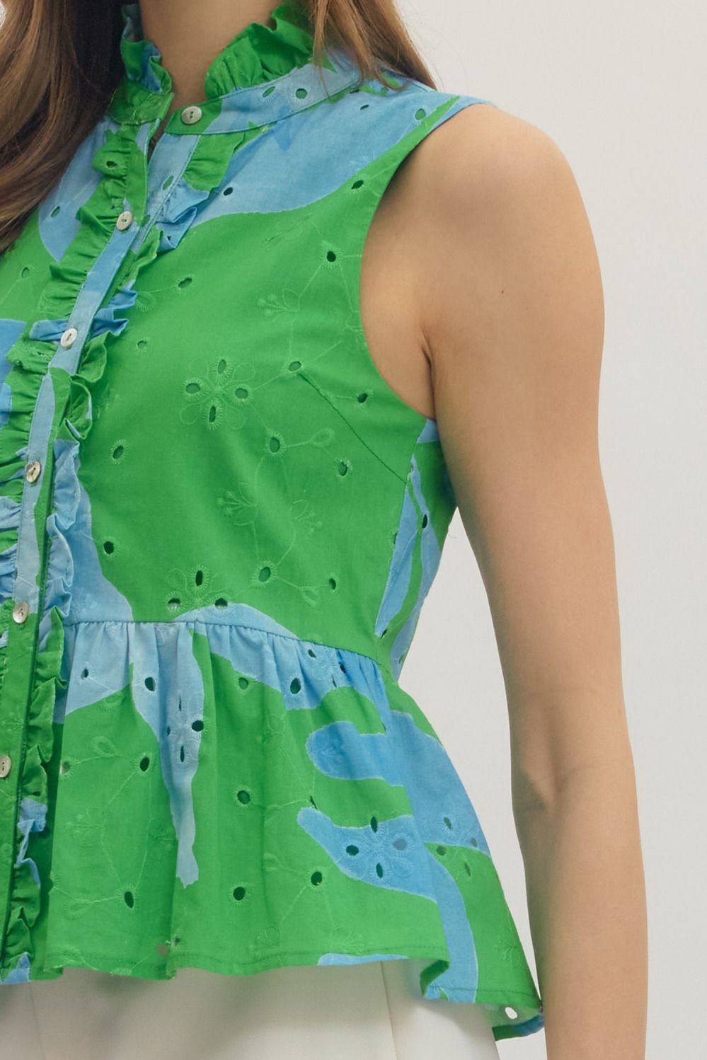 T30890 Botanical Print Sleeveless Peplum Top