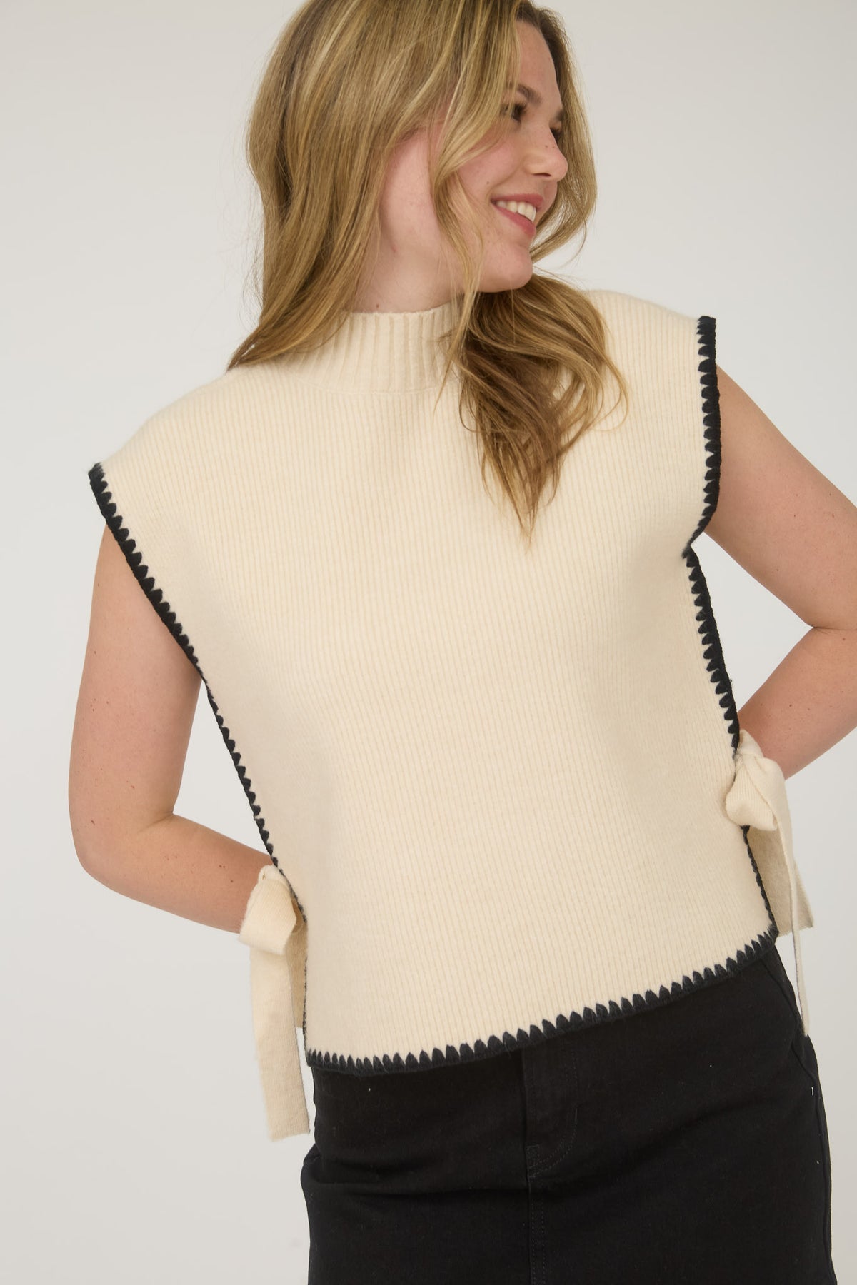 CR2733 Mock Neck Side Tie Sleeveless Sweater