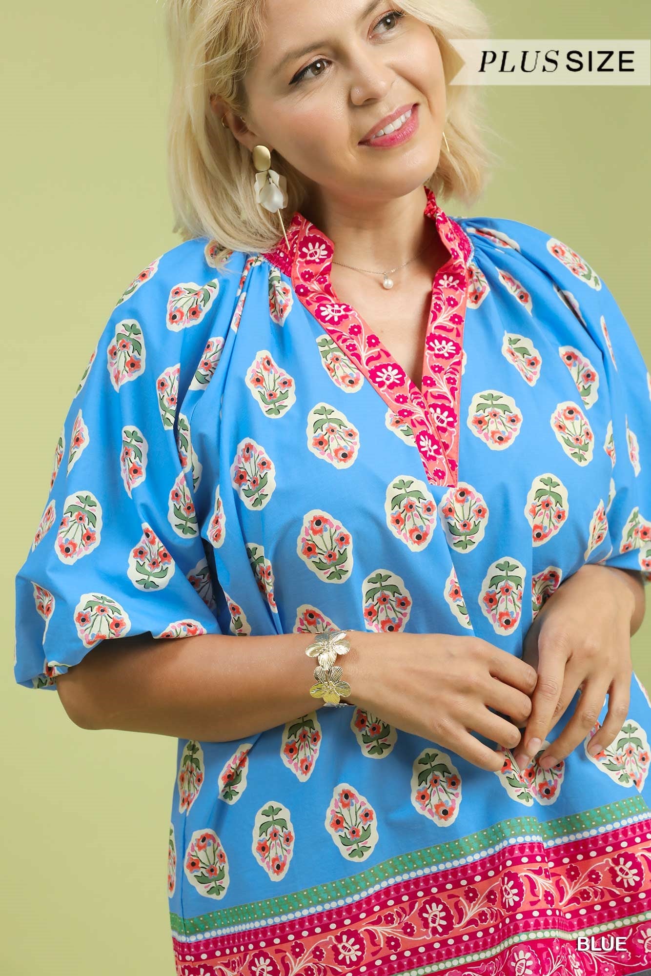 WC5922 Curvy Boho Border Print Peasant Top