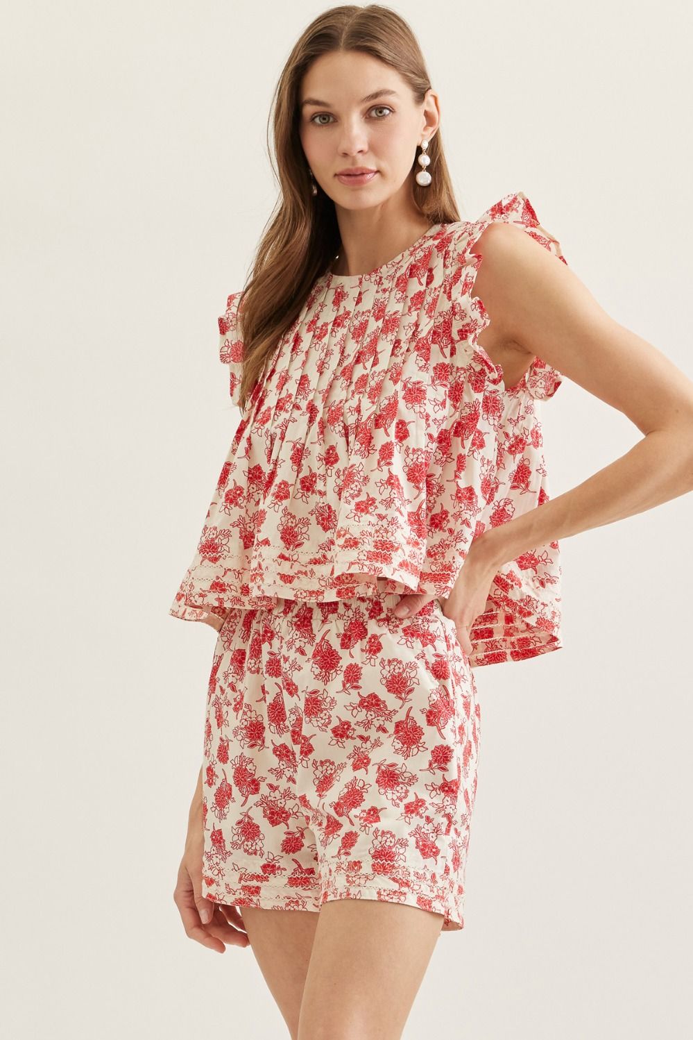 T31629 Floral Flutter Sleeve Top