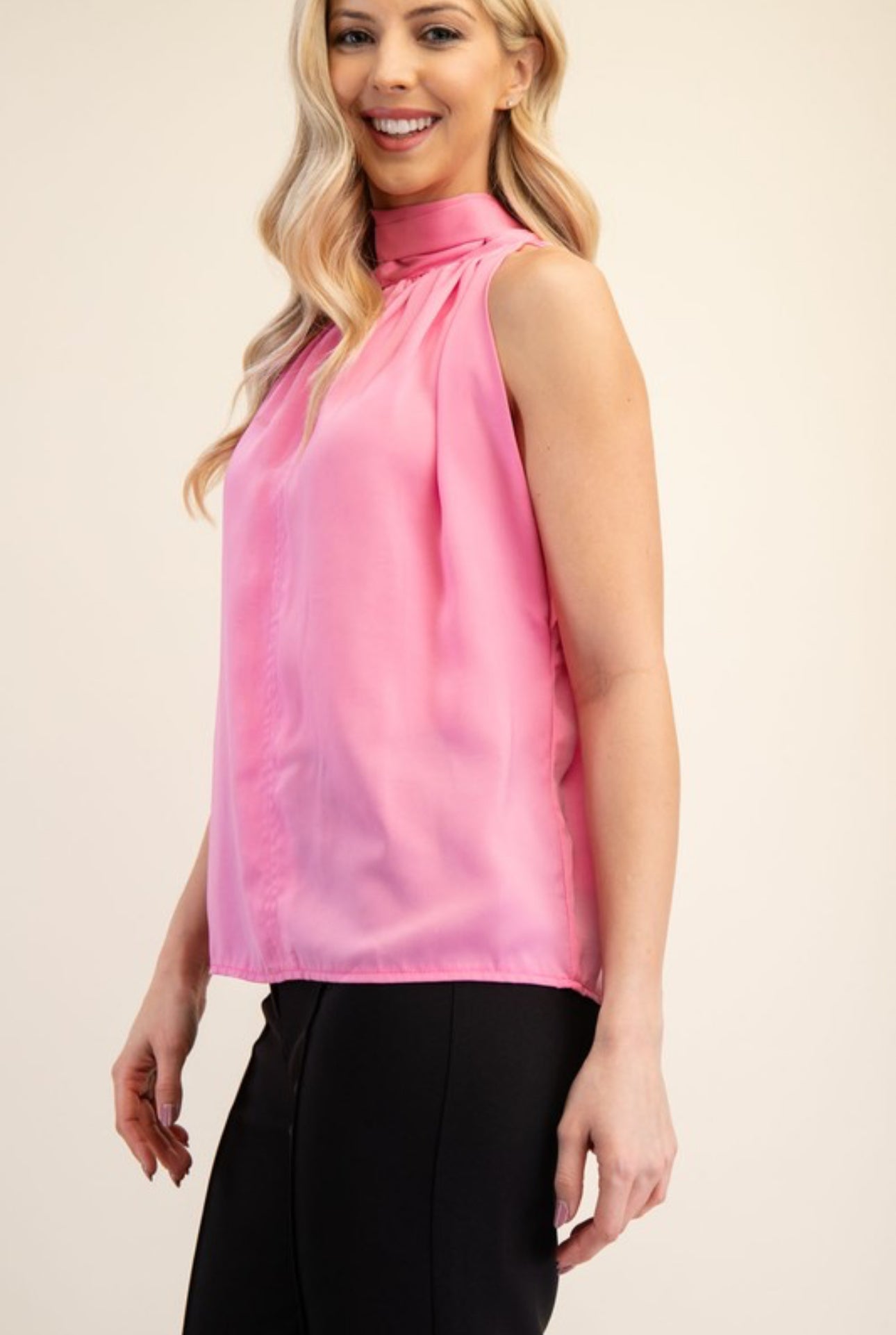 GT7544 Halter Neck Top