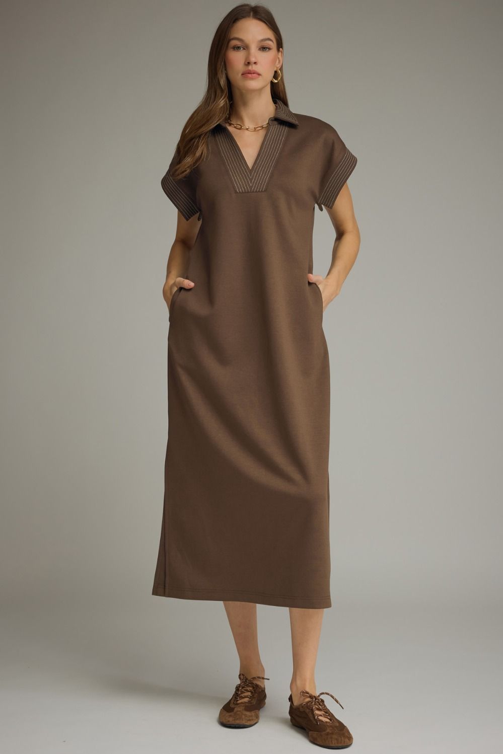 D31769 Solid Collared Midi Dress