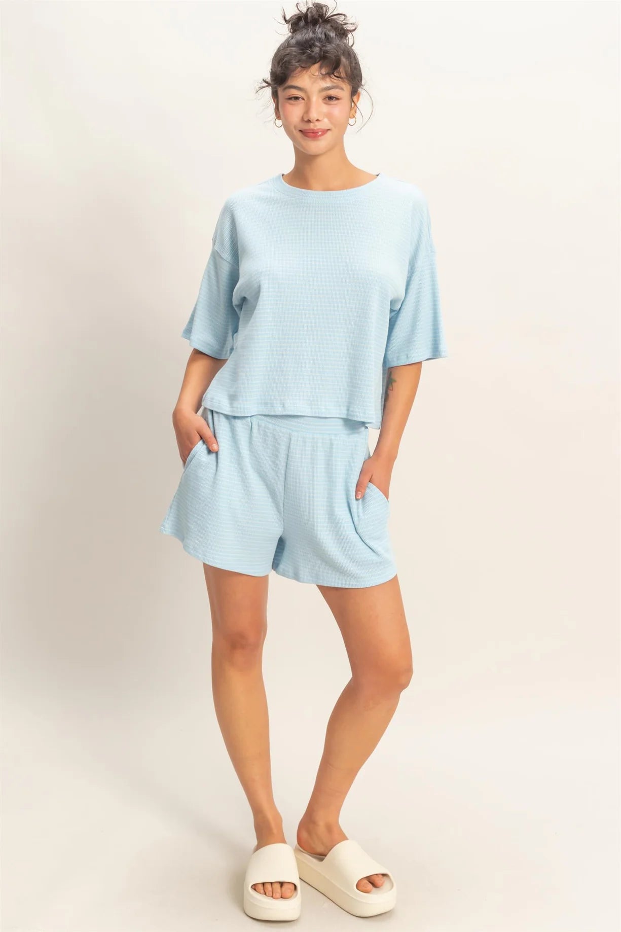 DZ26A045-SET Textured Set