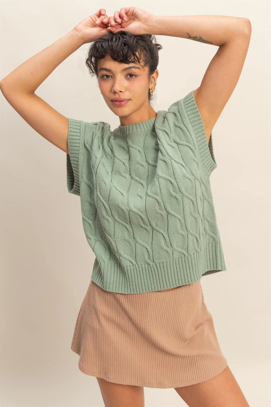 DZ25C905 Sleeveless Oversized Cable Knit Sweater Vest