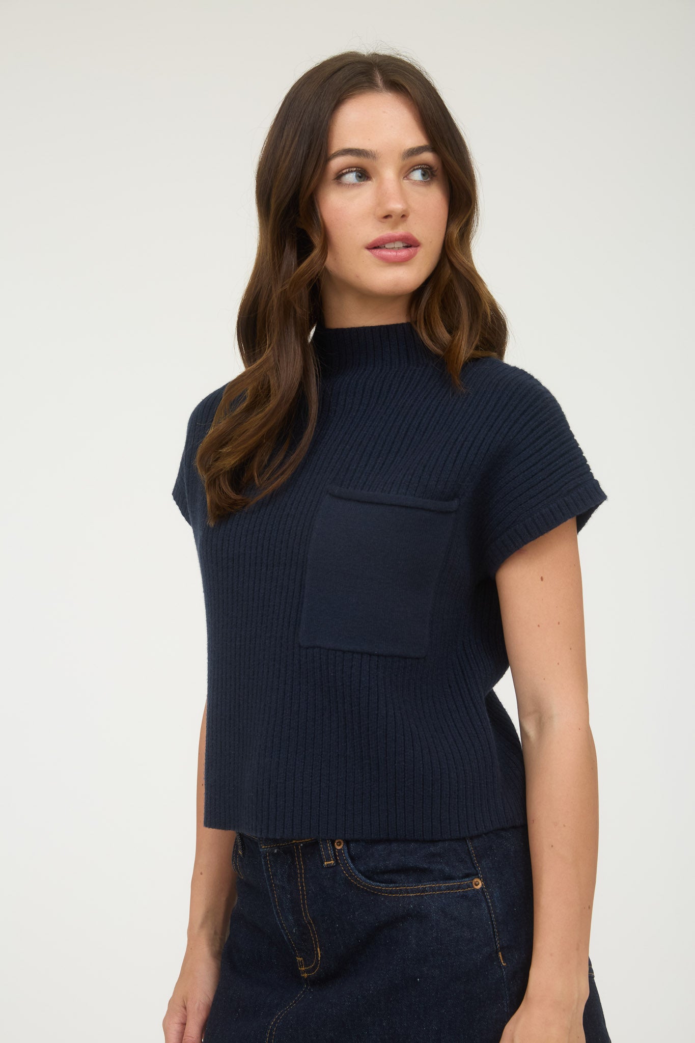 B5FT1013 Solid Mock Neck Sweater