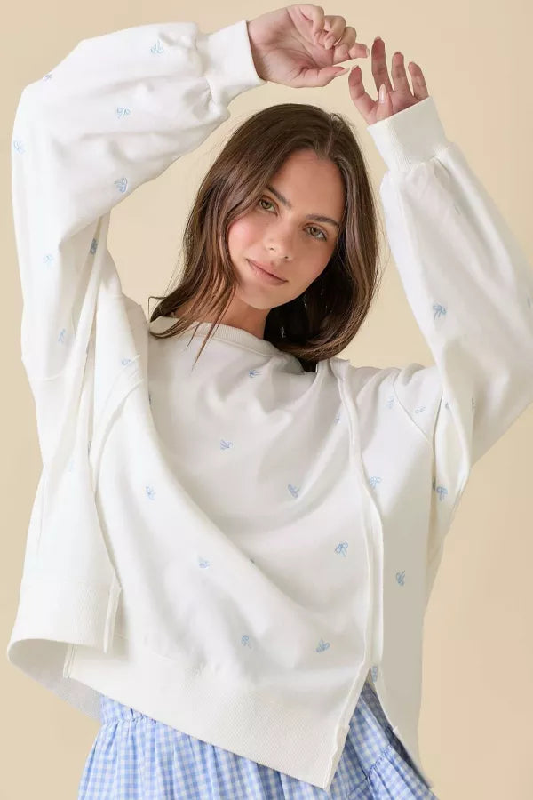 CT34353 Oversized Ribbon Bow Crewneck