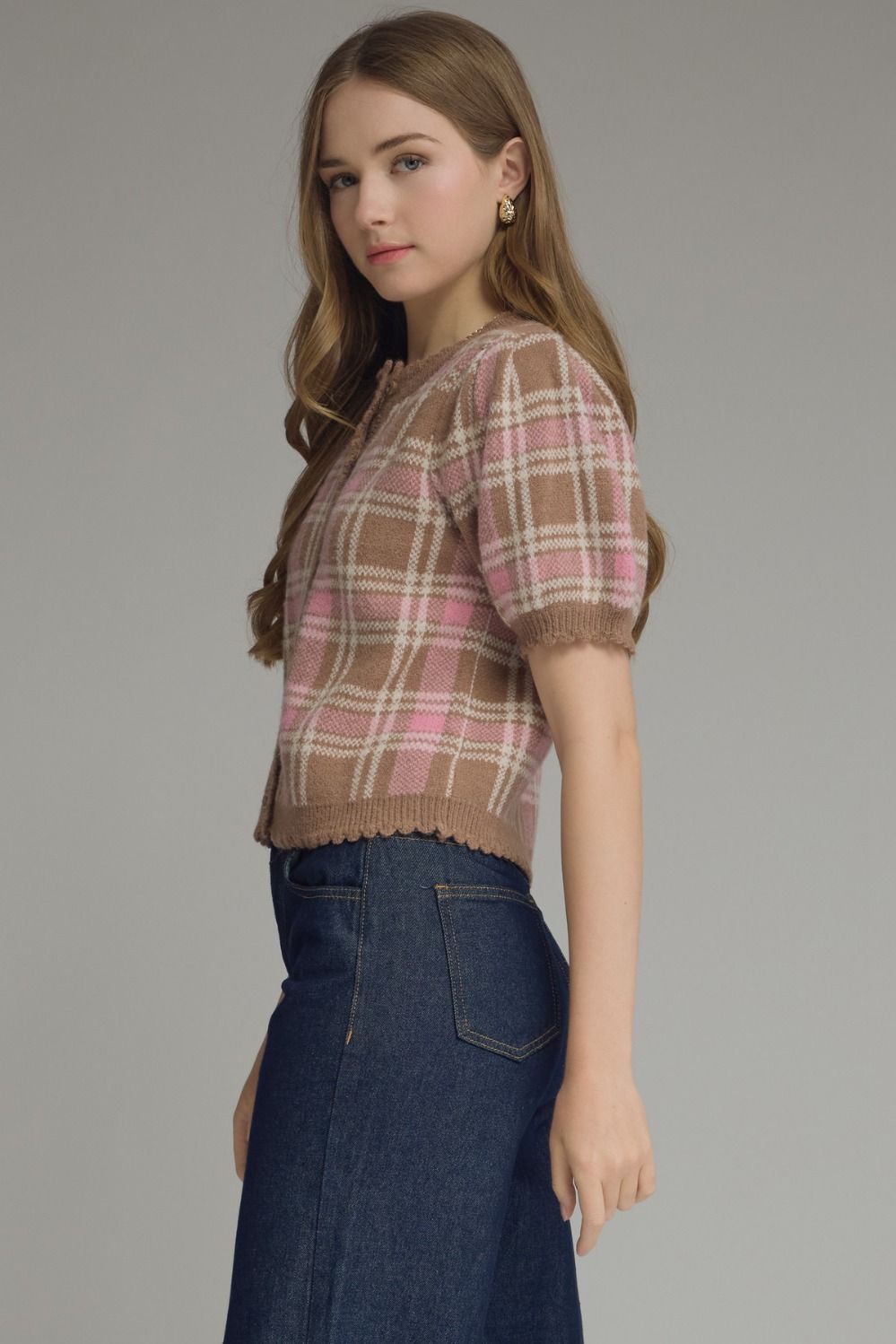T32127 Plaid Sweater Top