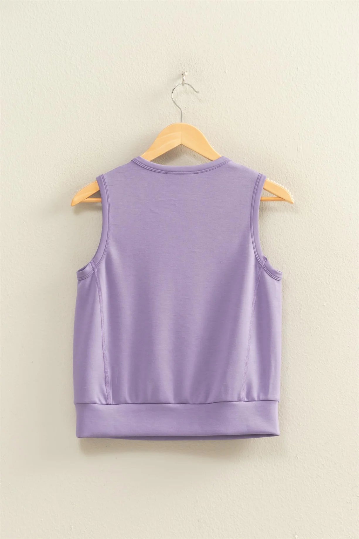 DZ26C709 Sleeveless Top