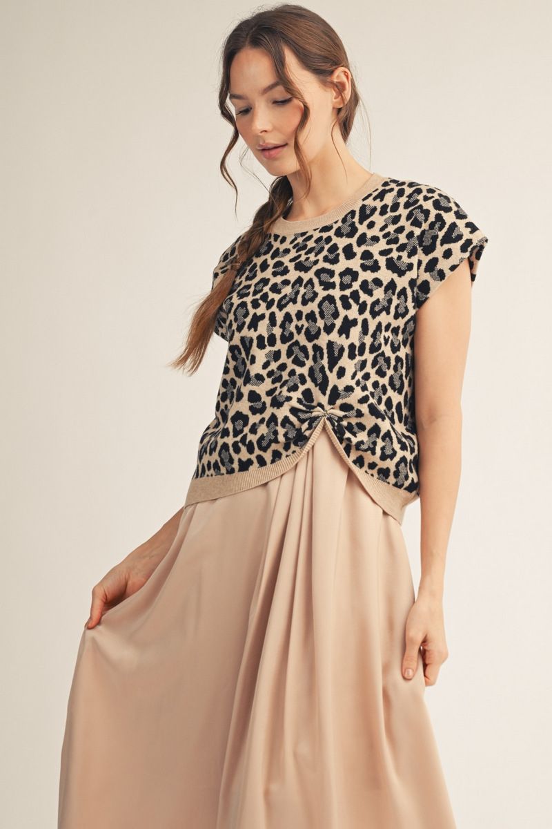 G15760-1-SWEATER Leopard Sweater Top