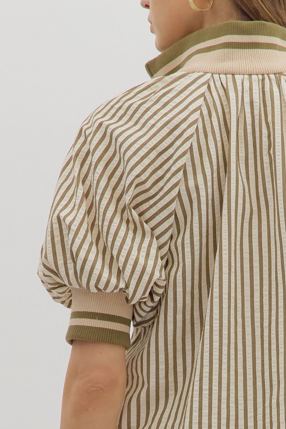 T28130 Stripe Pattern Top
