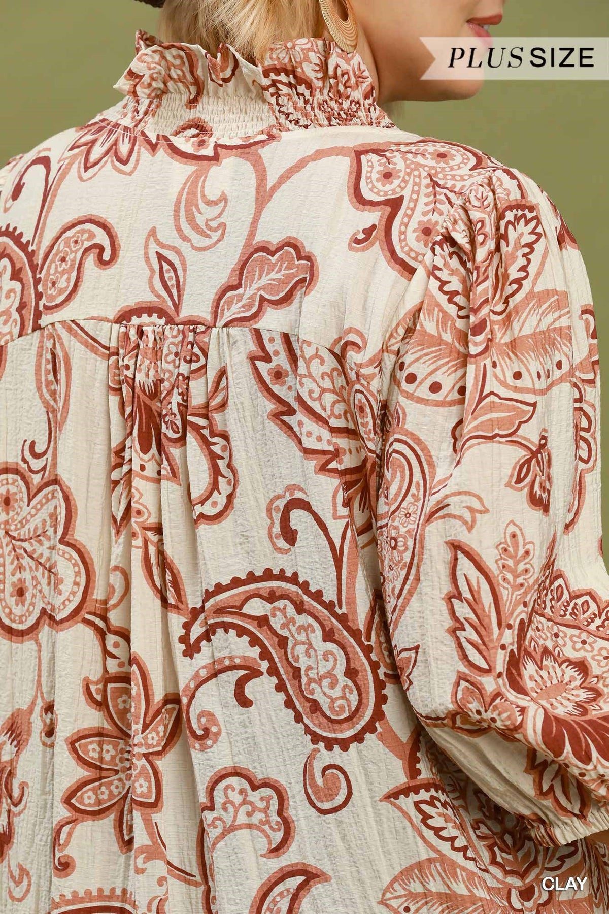 WD1093 Curvy Abstract Print Top