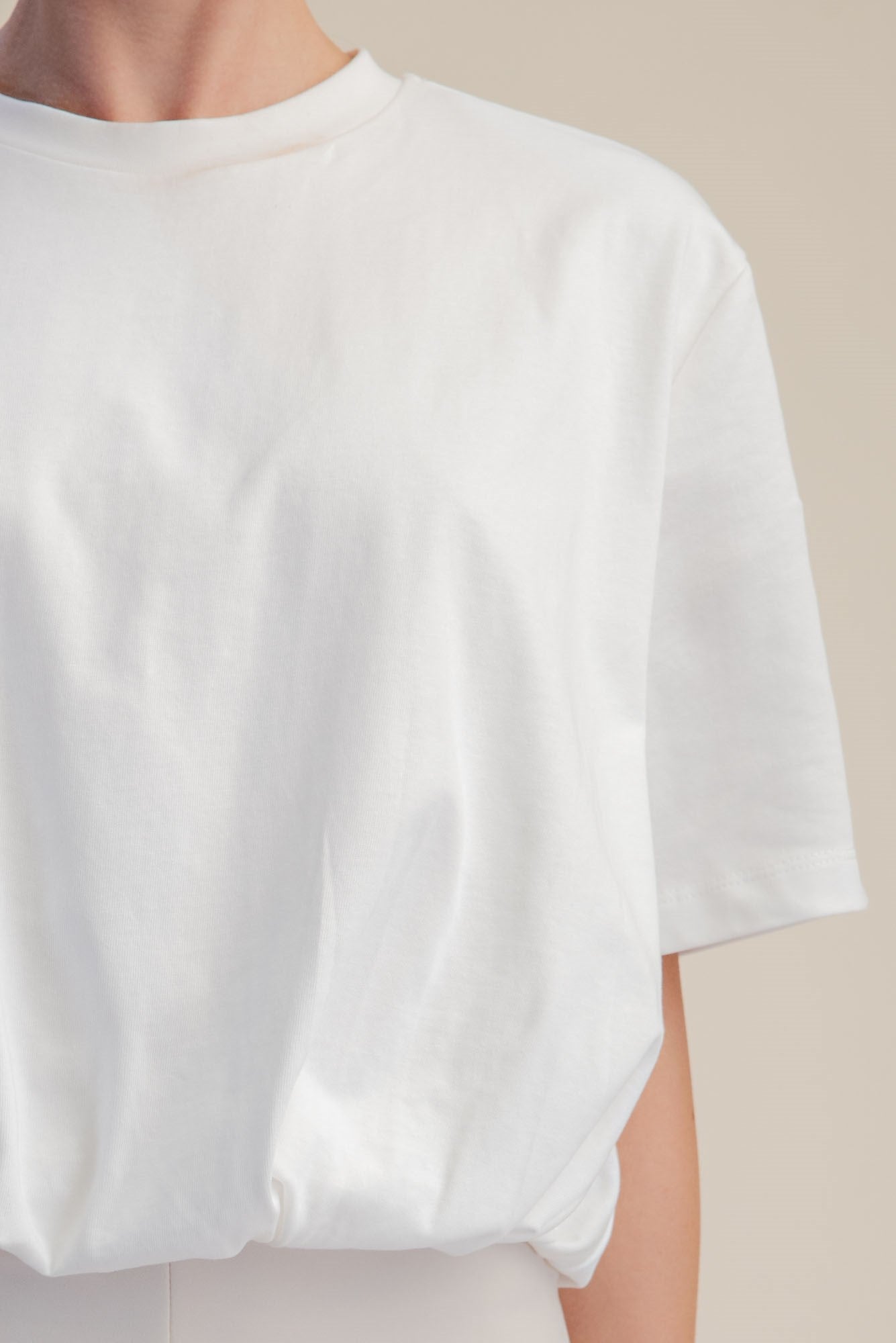 T9121 Cropper Bubble Hem Top